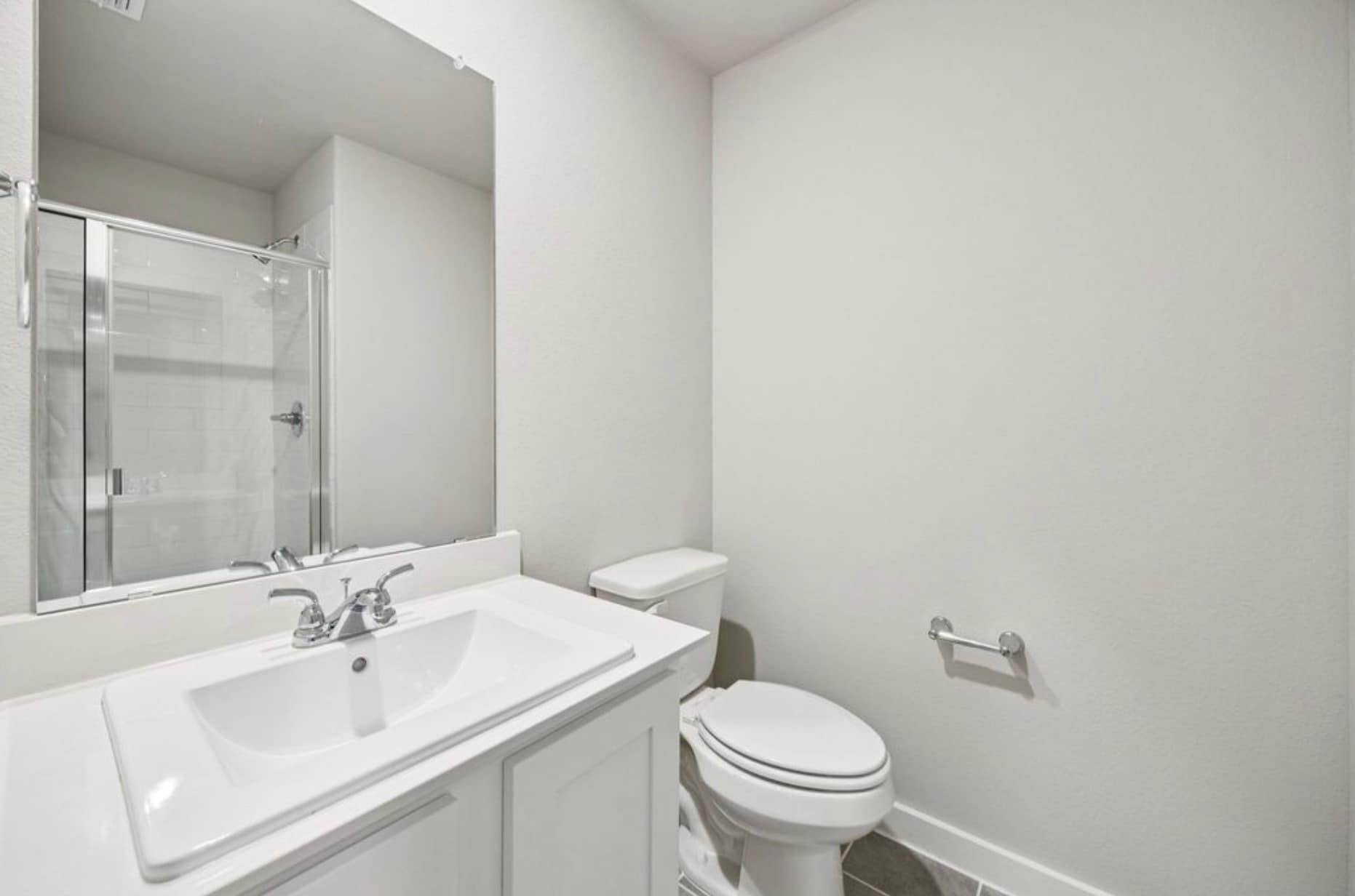 Building Photo - 1012 Rosemary Hill Dr