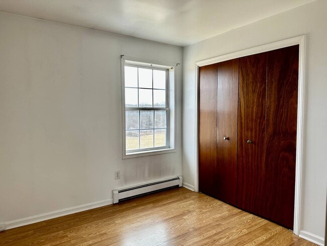 Building Photo - 376 NY-32
