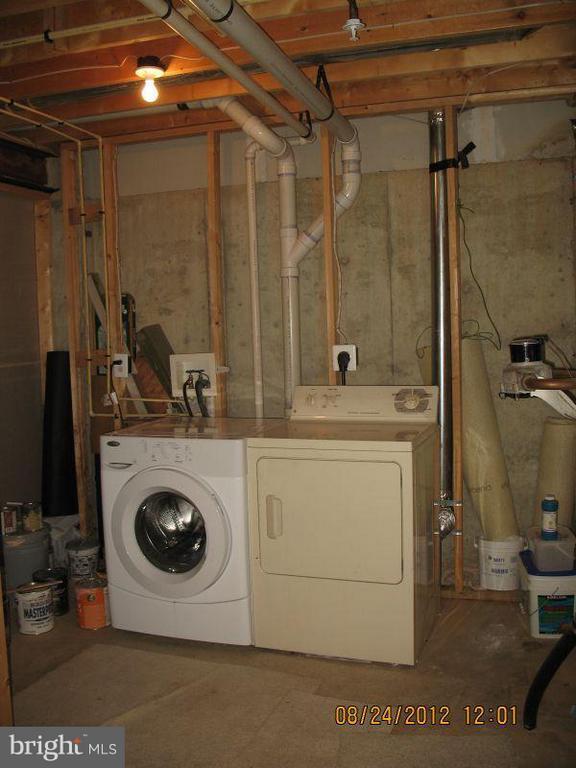 Building Photo - 13763 Palmetto Cir
