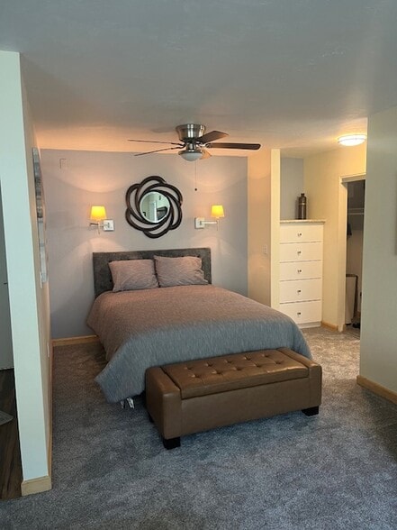 Bedroom - 6780 Friars Rd
