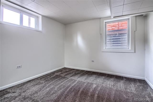 Building Photo - 1479 S Steele St