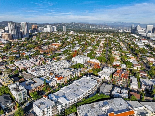 Building Photo - 10650 Kinnard Ave