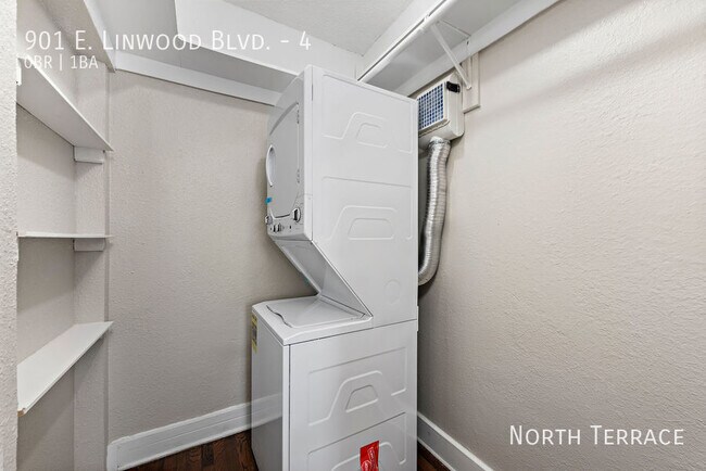 Building Photo - 901 Linwood Blvd