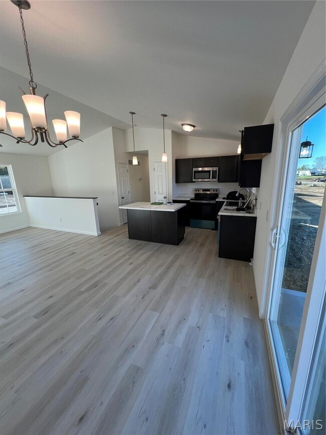 Building Photo - 160 Rivers Edge Dr