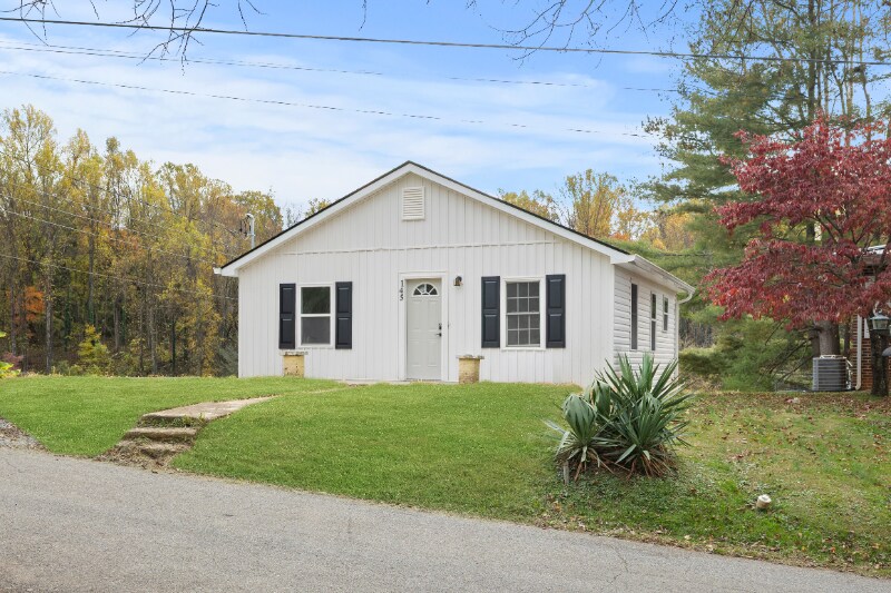 Primary Photo - 145 New St