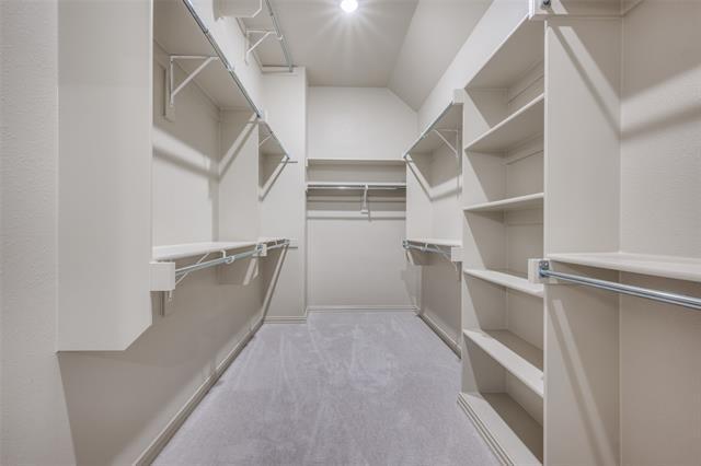 Building Photo - 512 Parkside Dr