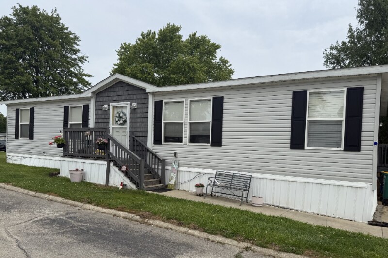 Building Photo - 1236 N Oaklane Rd