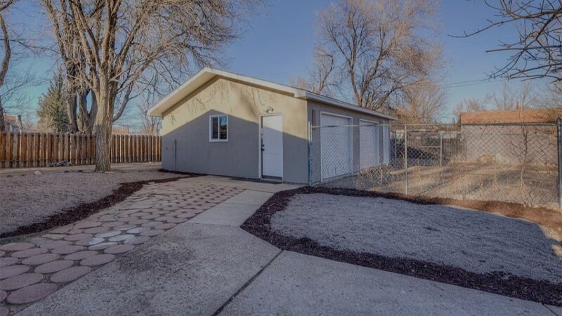 Building Photo - 1130 Valley Manor Ct