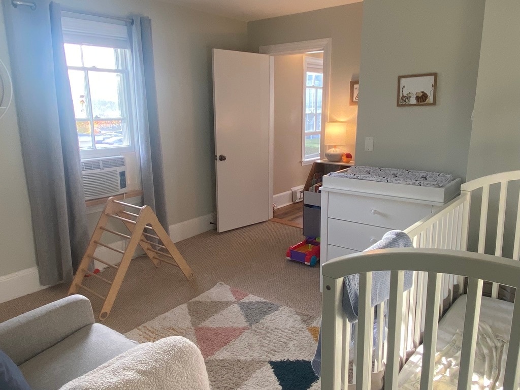 Bedroom 1 - 52 Front St
