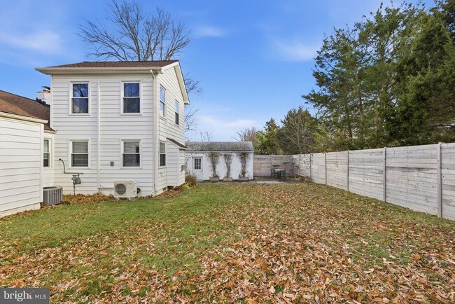 Building Photo - 5402 12th St S