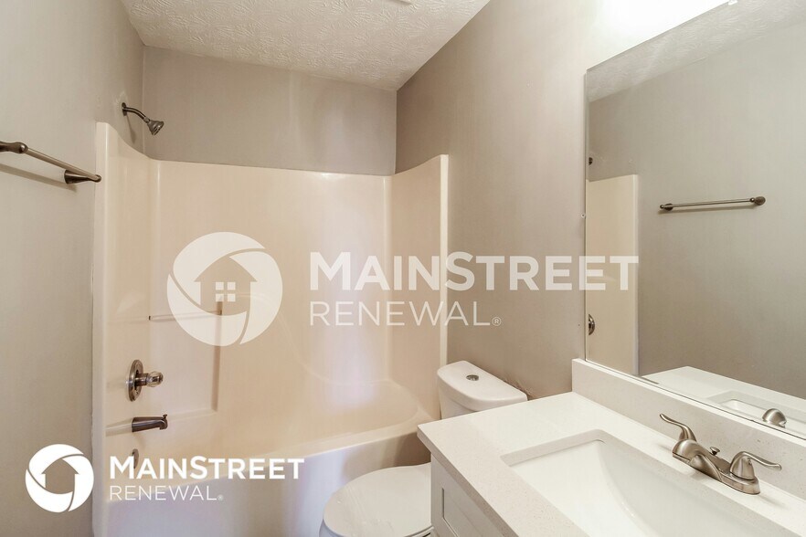 Building Photo - 120 Eagle's Crest Ln