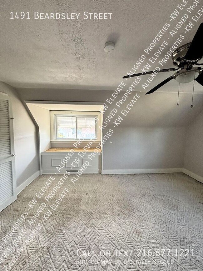 Building Photo - 1491 Beardsley St