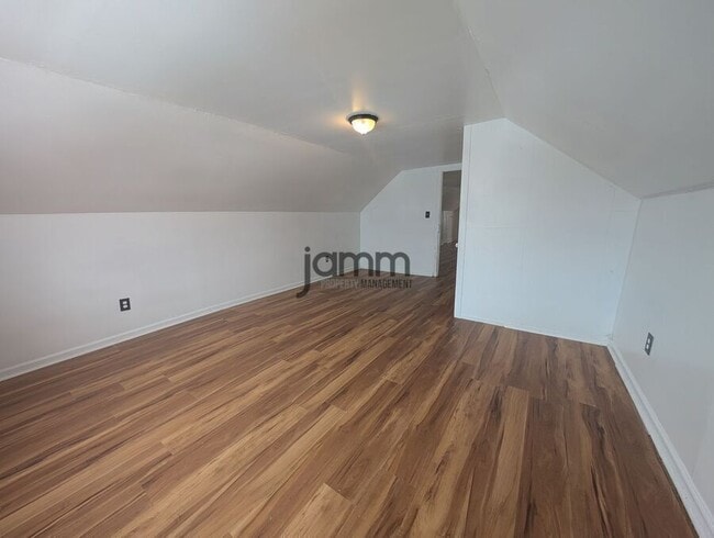 Building Photo - 10711 Joan Ave