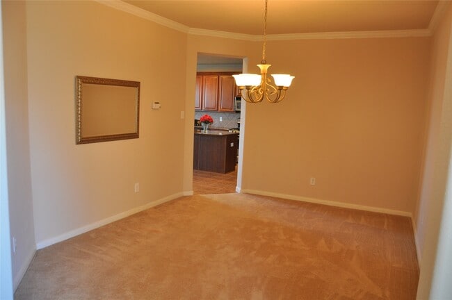 Building Photo - 2170 Brittany Colony Dr