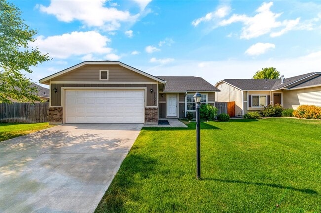 Primary Photo - 11695 Altamont St