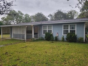 Building Photo - 609 Cottonwood St