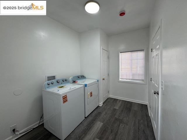 Building Photo - 916 W 4th St