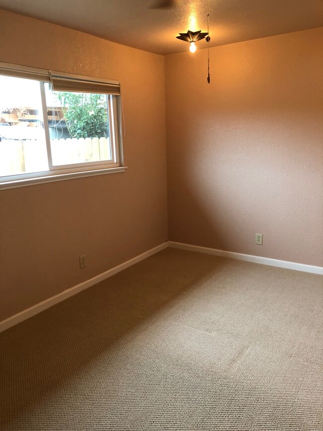 Building Photo - Nice Updated Home for Rent