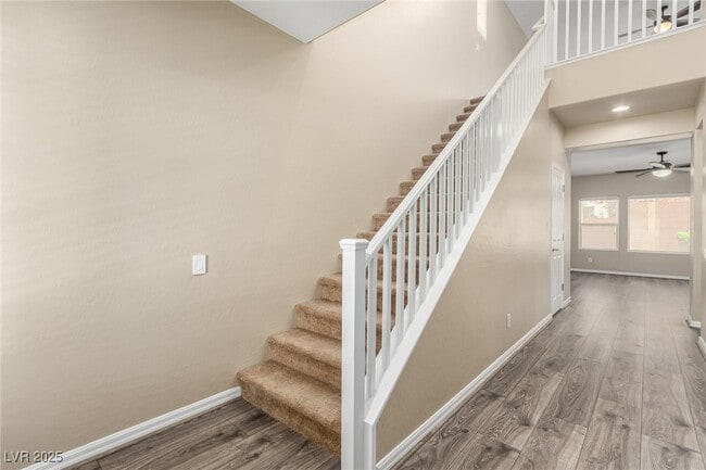 Building Photo - 2612 Romarin Terrace