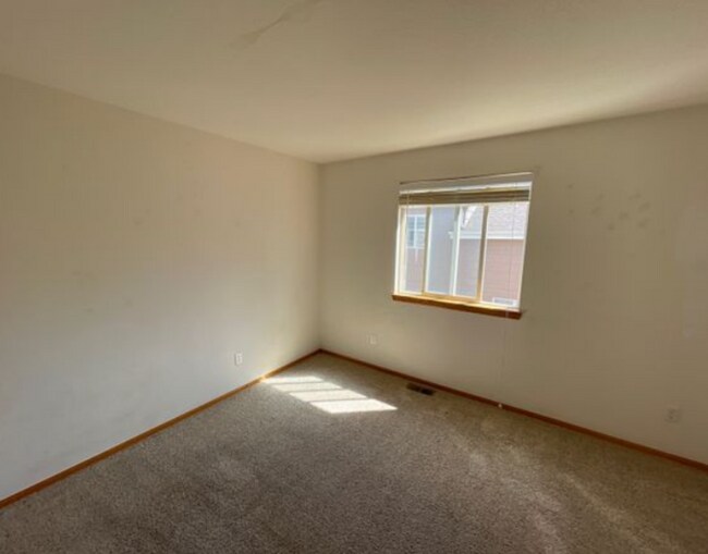 Building Photo - 10449 Hollyhock Court