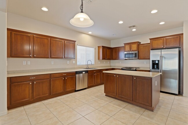 Primary Photo - Gorgeous 4 Bedroom Home in Phoenix!