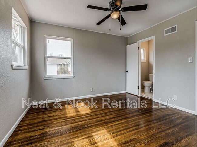 Building Photo - 5735 E 28th St