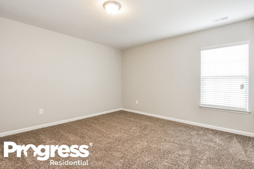 Building Photo - 5004 Bee Balm Ct