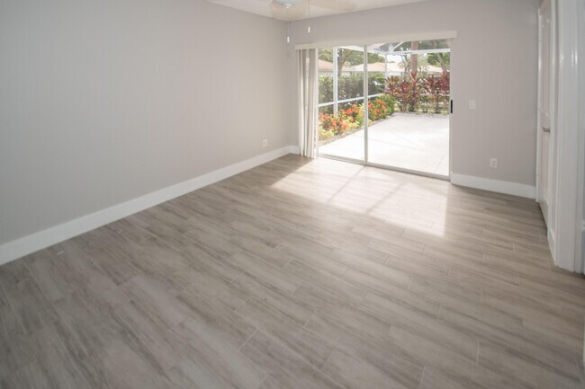 Building Photo - 3604 Pin Oak Ct