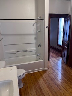 Building Photo - 905 S Barstow St