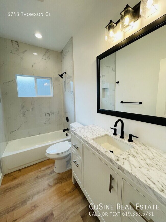 Building Photo - 6743 Thomson Ct