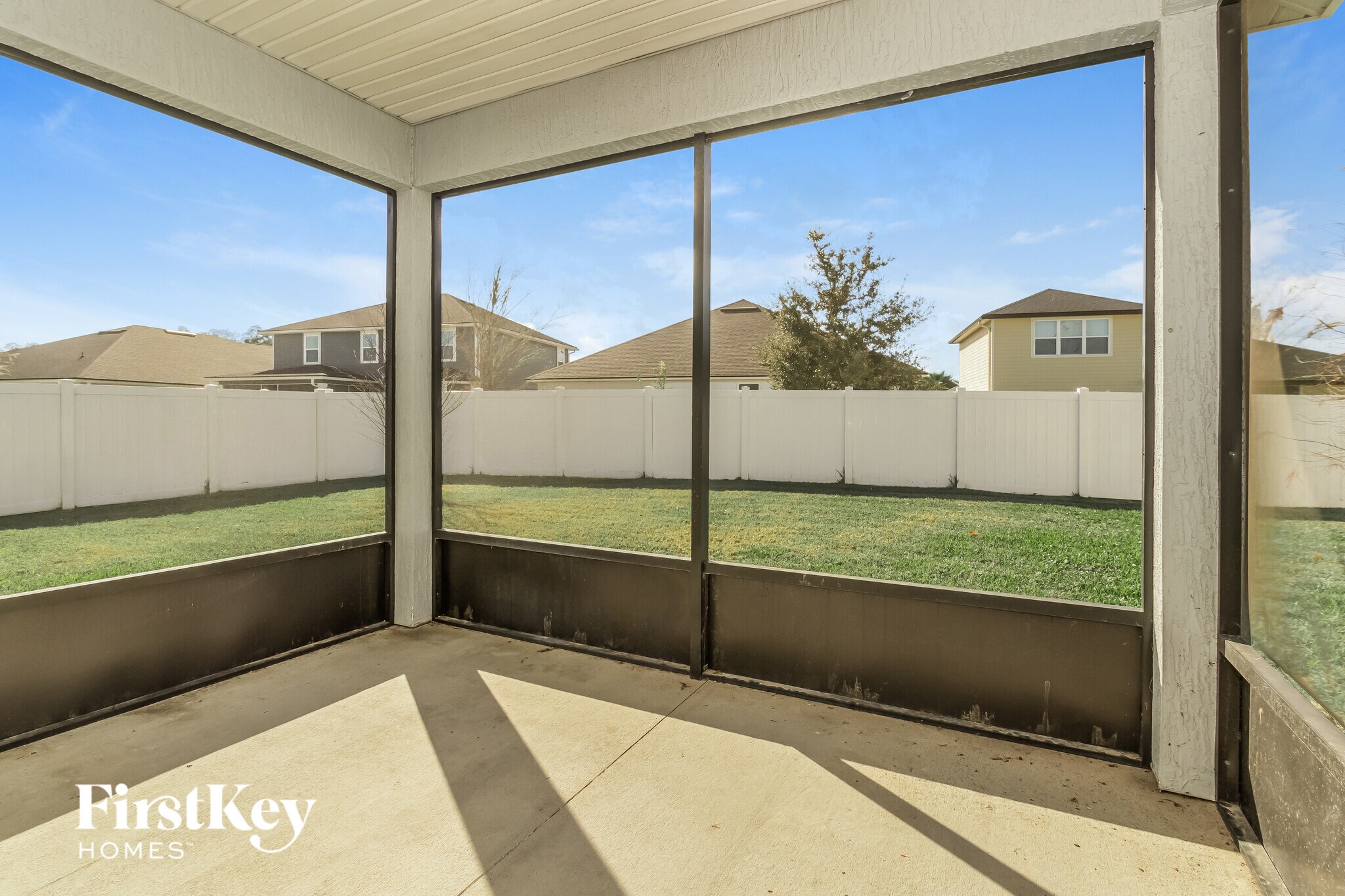 Building Photo - 15717 Spotted Saddle Cir