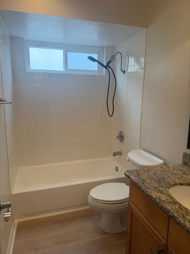 Building Photo - BEADNELL-QUIET UPGRADED CONDO IN GATED COMMUNITY W/ POOL