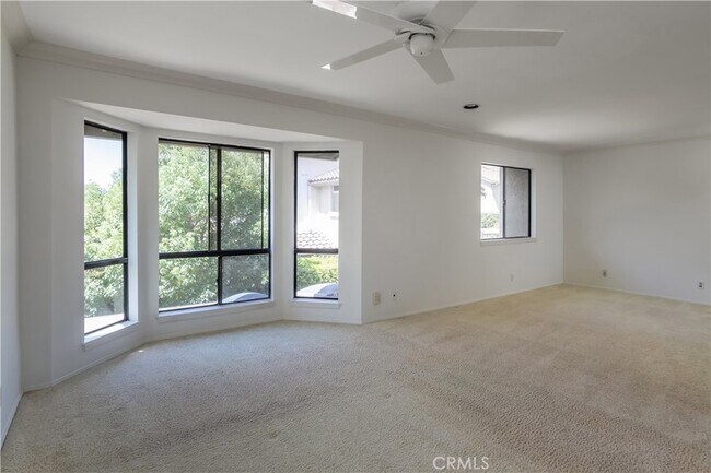 Building Photo - 12235 Shady Hollow Ln