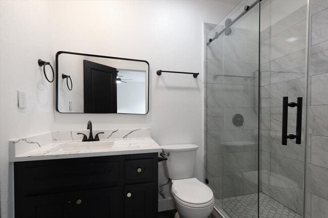 Building Photo - 6609 Avenue Q