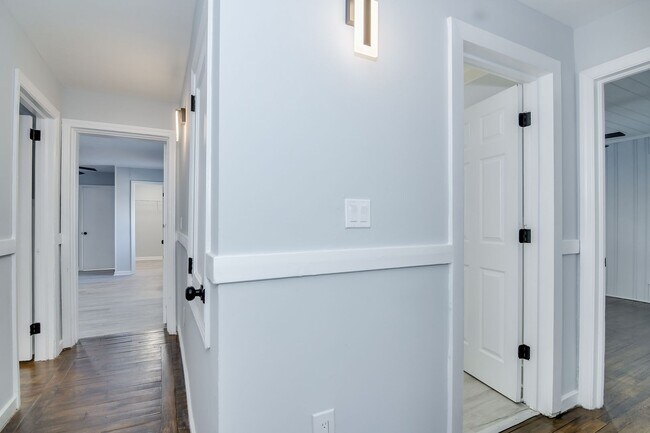 Building Photo - Fully Renovated Home in North Augusta