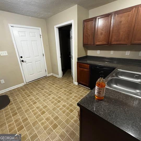 Building Photo - 3714 Harvest Dr