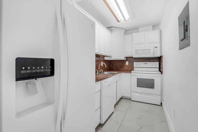 Building Photo - 4805 NW 7th St