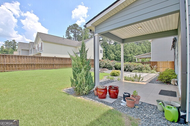 Building Photo - 8077 Rudder Cir