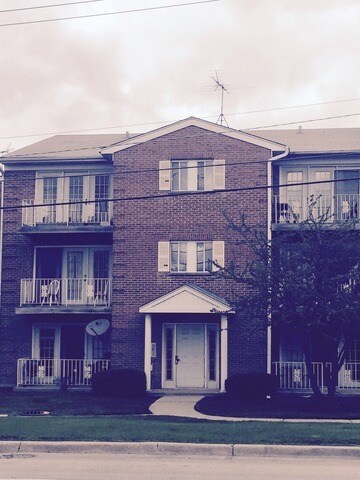 Primary Photo - 4272 Central Rd