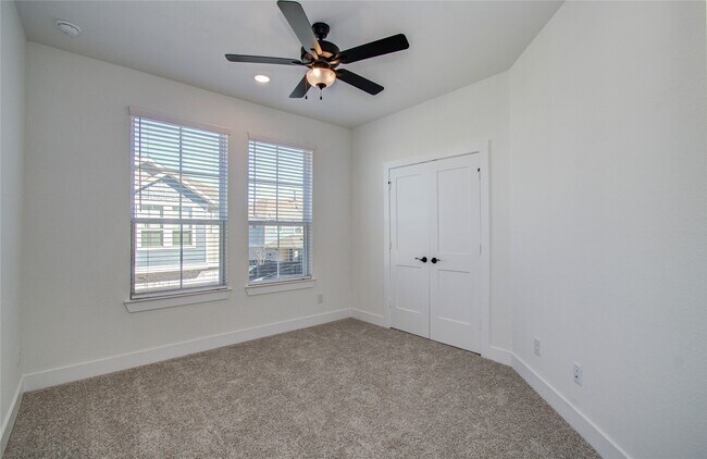 Building Photo - 15110 Dry Crk Jct Pl