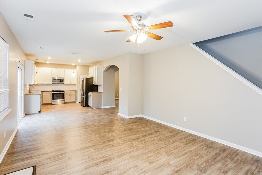 Building Photo - 13703 Rutherglen Ct