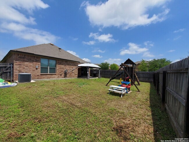 Building Photo - 7826 Rafanelli-