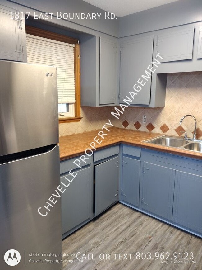 Building Photo - 1817 E Boundary Rd