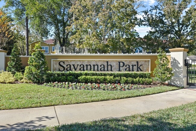 Building Photo - Savannah Park 3 bedroom townhouse