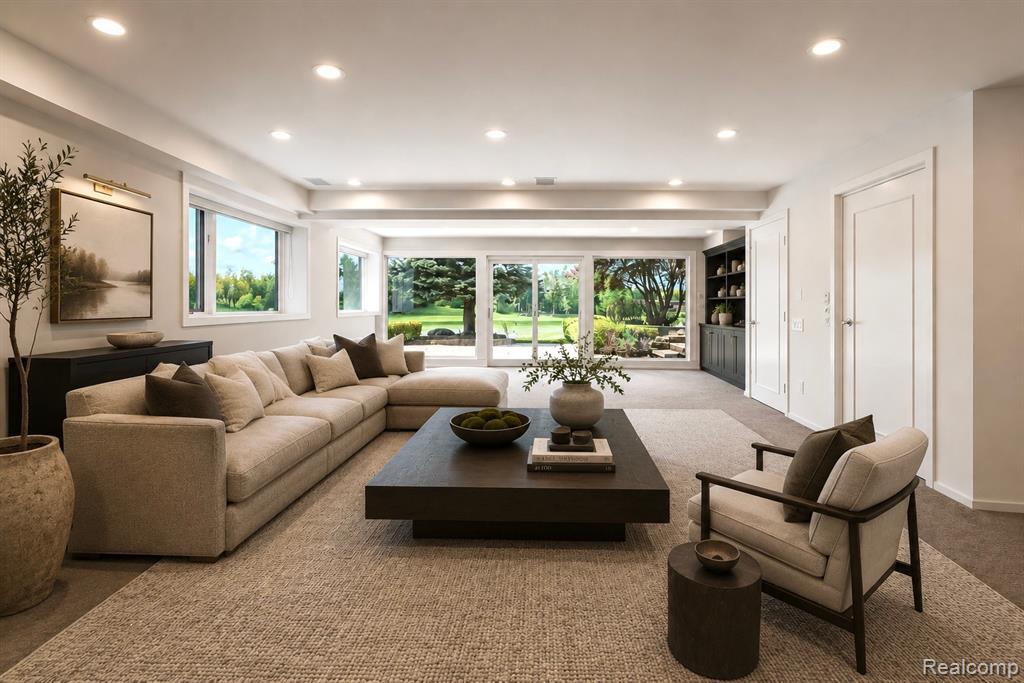 Building Photo - 1762 Saint Johns Ct
