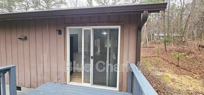 Building Photo - 47 Bell Cir