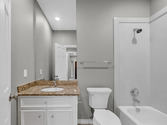 Building Photo - 1978 Indiana St