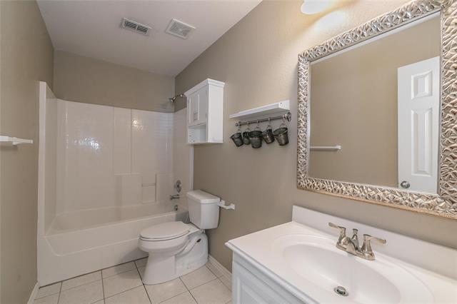 Building Photo - 506 Stiles Dr
