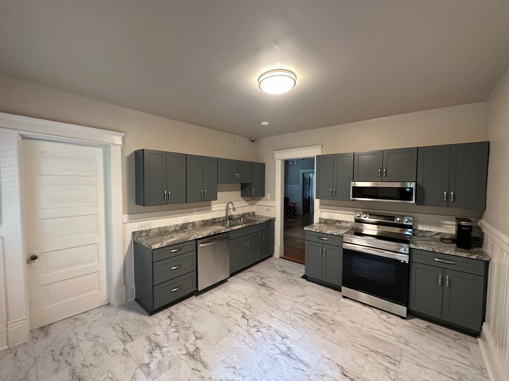 Eat in Kitchen - 1212 Brookstown Ave