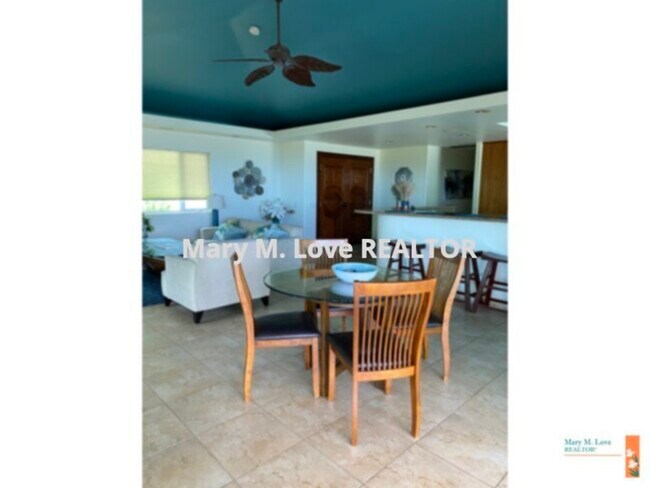 Building Photo - GORGEOUS 2 BED/2BATH HOME WITH POOL